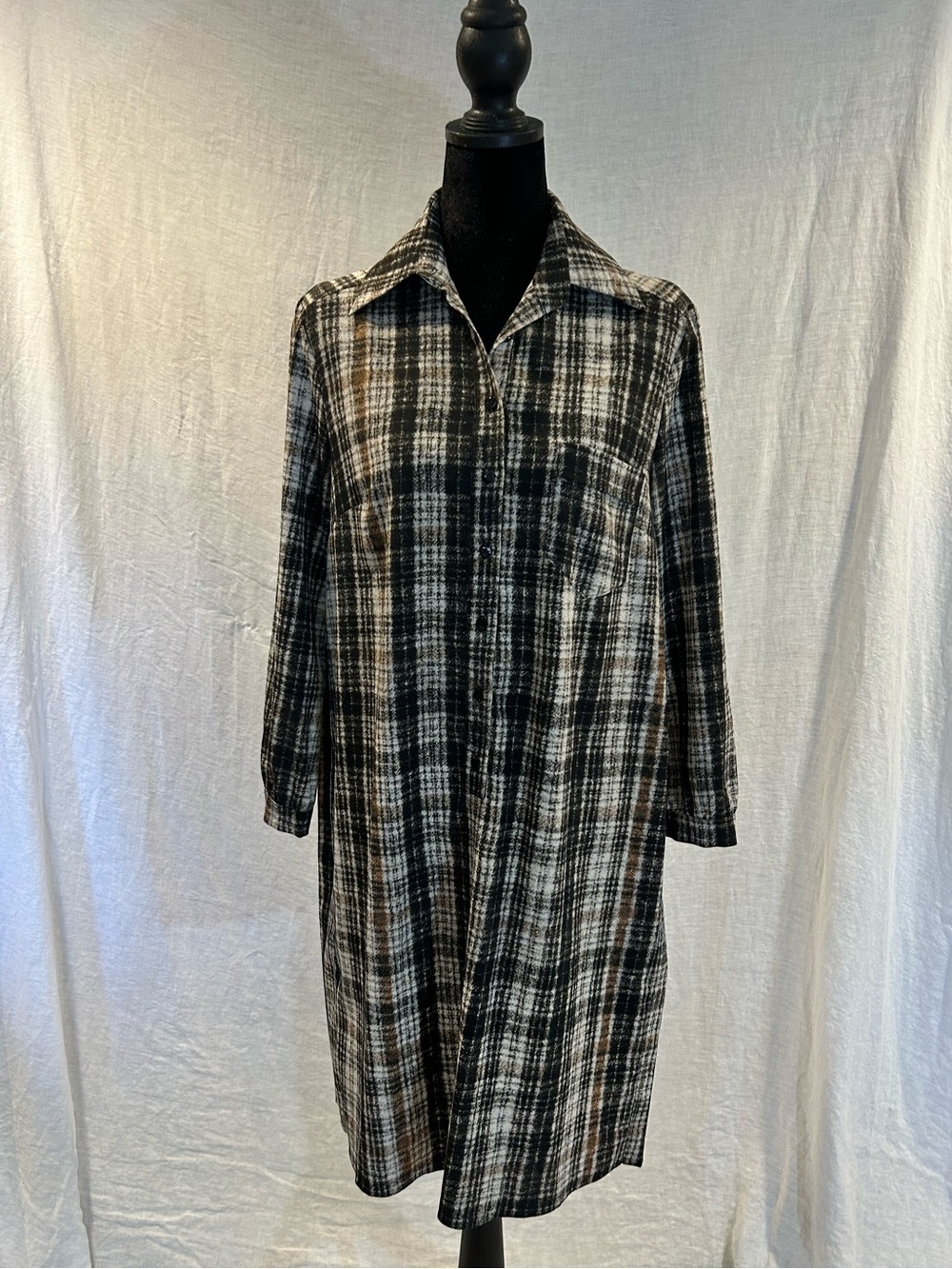 Max & Co. Black, White, Brown Plaid Midi Dress size M